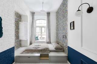 Гостиница Soul Kitchen Hostel Санкт-Петербург Комната стандарт с 1 двуспальной кроватью и 1 односпальной кроватью-20