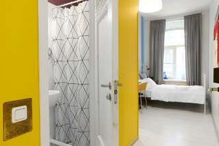 Гостиница Soul Kitchen Hostel Санкт-Петербург Комната стандарт с 1 двуспальной кроватью-8