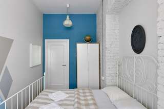 Гостиница Soul Kitchen Hostel Санкт-Петербург Комната стандарт с 1 двуспальной кроватью-10