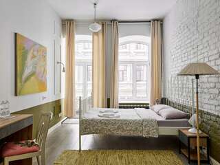 Гостиница Soul Kitchen Hostel Санкт-Петербург Номер стандарт эконом с 1 двуспальной кроватью-7